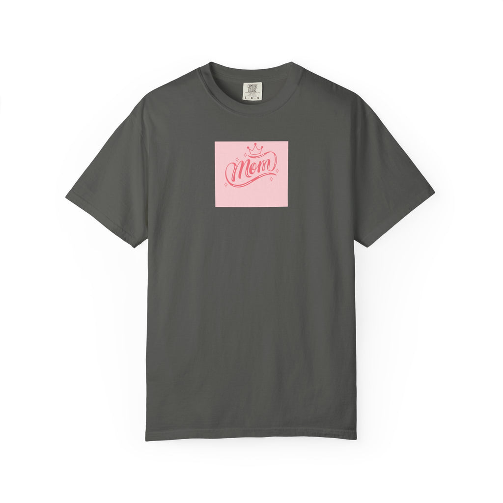 Mom Script Pocket T‑Shirt — Pink Square 'Mom' Graphic