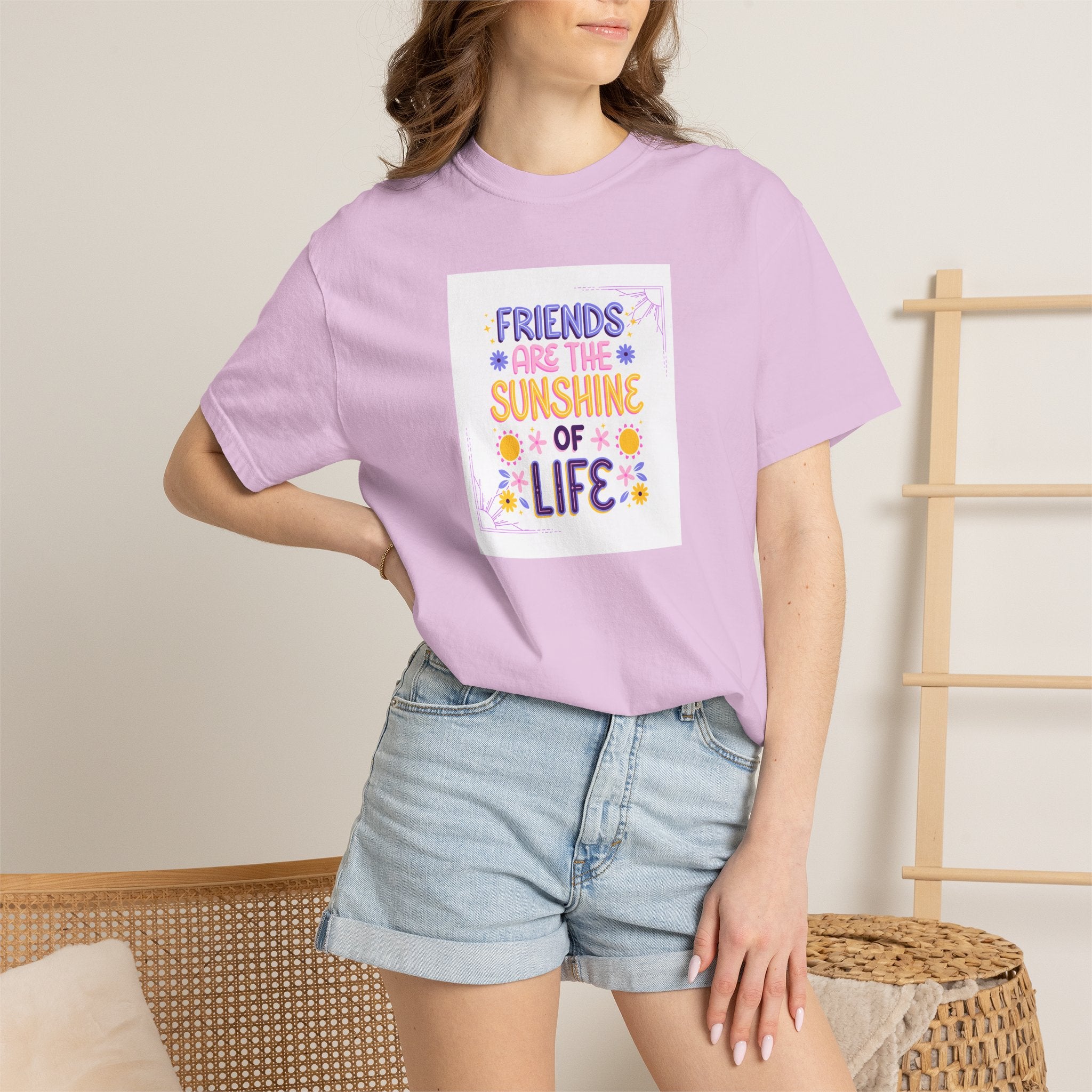 T-Shirt — "Friends Are the Sunshine of Life" Floral Graphic Tee