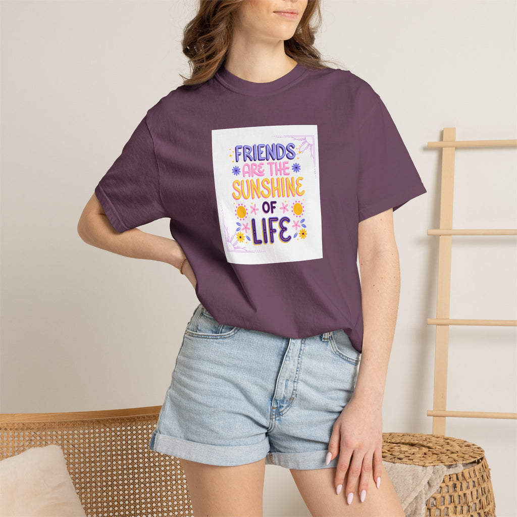 T-Shirt — "Friends Are the Sunshine of Life" Floral Graphic Tee