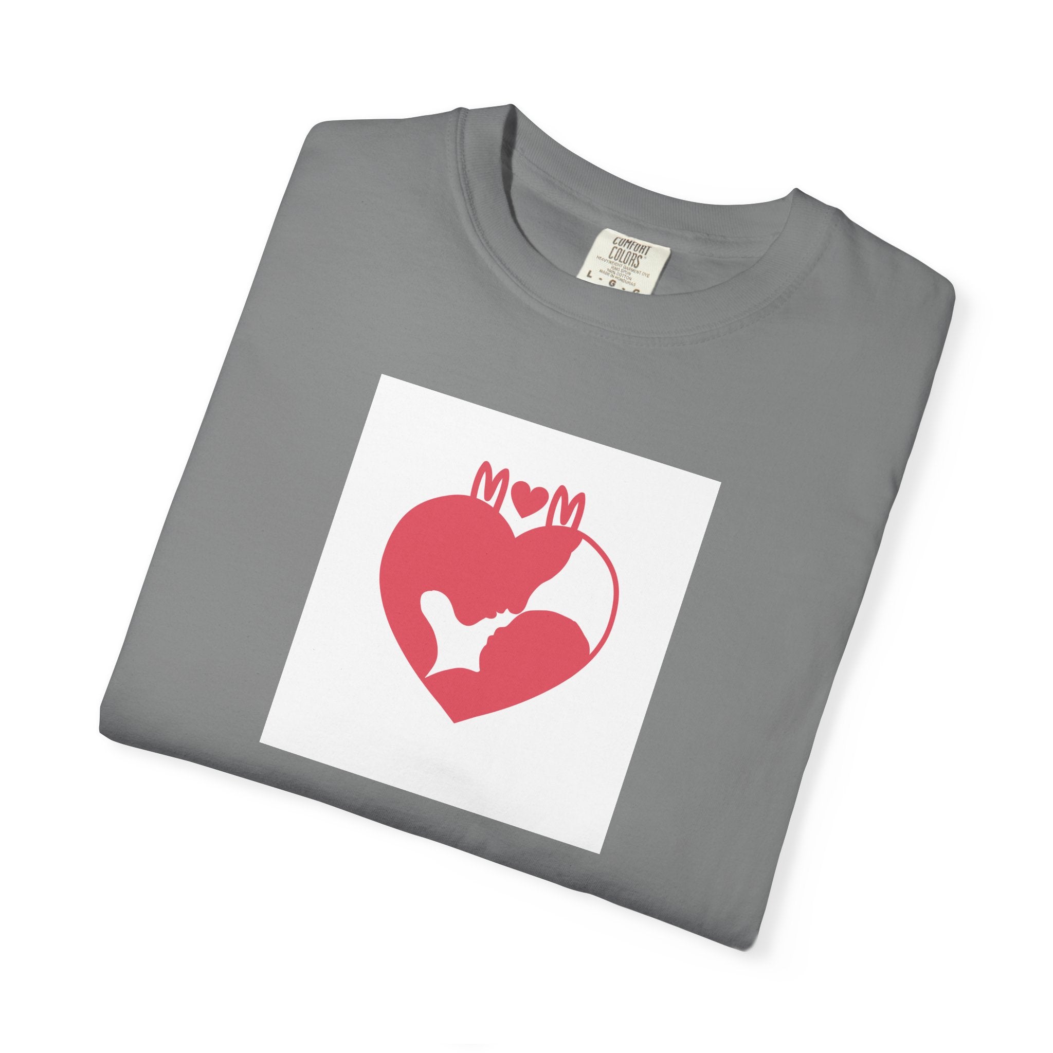 Mom Heart Cat T-Shirt – Cute Pet Mom Graphic Tee