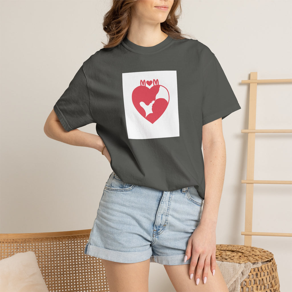 Mom Heart Cat T-Shirt – Cute Pet Mom Graphic Tee